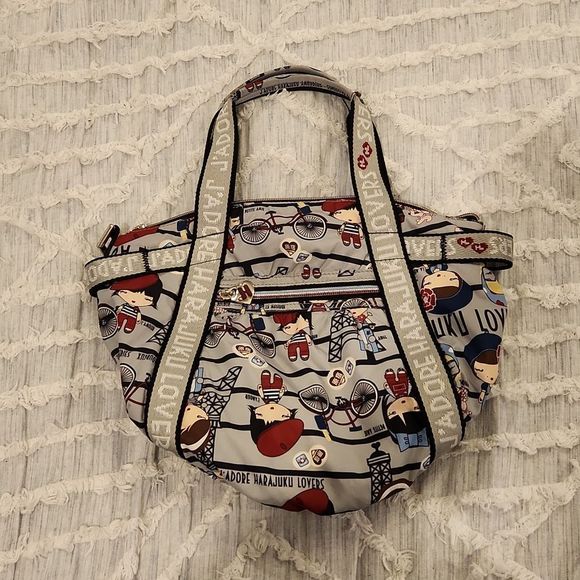 Gray J'adore Harajuko lovers Paris shoulder bag, excellent condition! - Picture 1 of 9